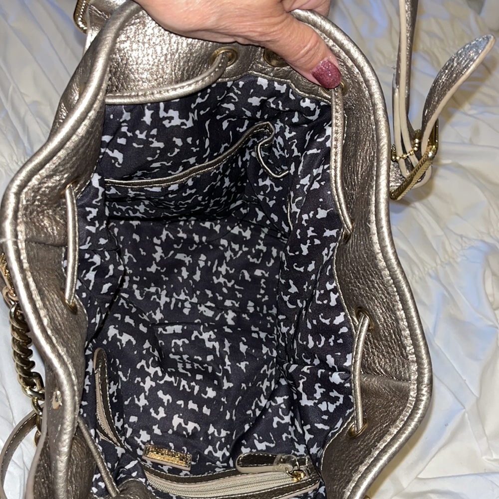 GOLD GUESS BAG - Picture 6 of 7